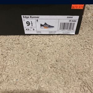 Adidas edge runner